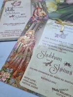 Side-Angle-Of-Dulah-Dulhan-Hindu-Sikh-invitation-Cards-ATS-3184-1.jpg